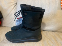 Brand new ecco boots 