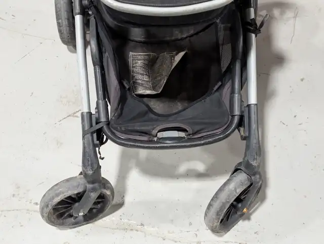 evenflo Expland Baby Stroller - USED - in Strollers, Carriers & Car Seats in City of Toronto - Image 10