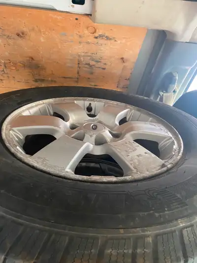 Set of 4 Michelin tires in excellent condition Dot is 2017 maybe a bit old but these tires have 90%...