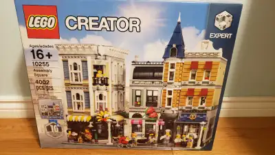 Lego - Assembly Square 10255 - BNIB