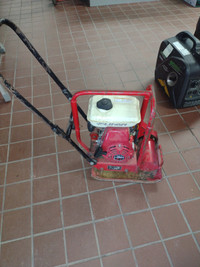 Mikasa 12 Inch 2.5 hp Plate Compactor Runs great New Engine $950