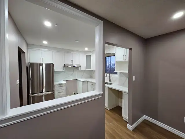 Beautiful 3-Bedroom Upper Unit|$2,250/month + 66% utilities