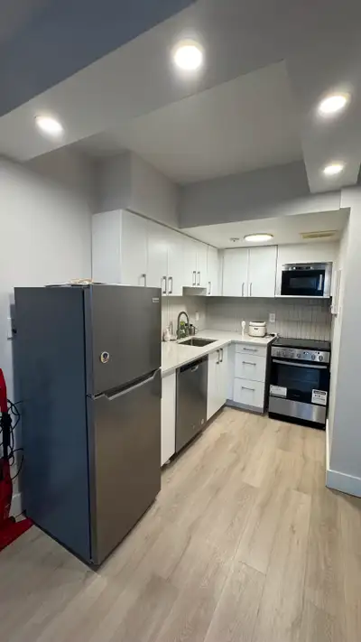 1 Bedroom 1 Bathroom Apartment - Lease Transfer