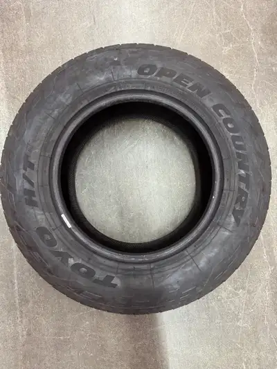 Toyo open country 275/65/R18 1 pneus
