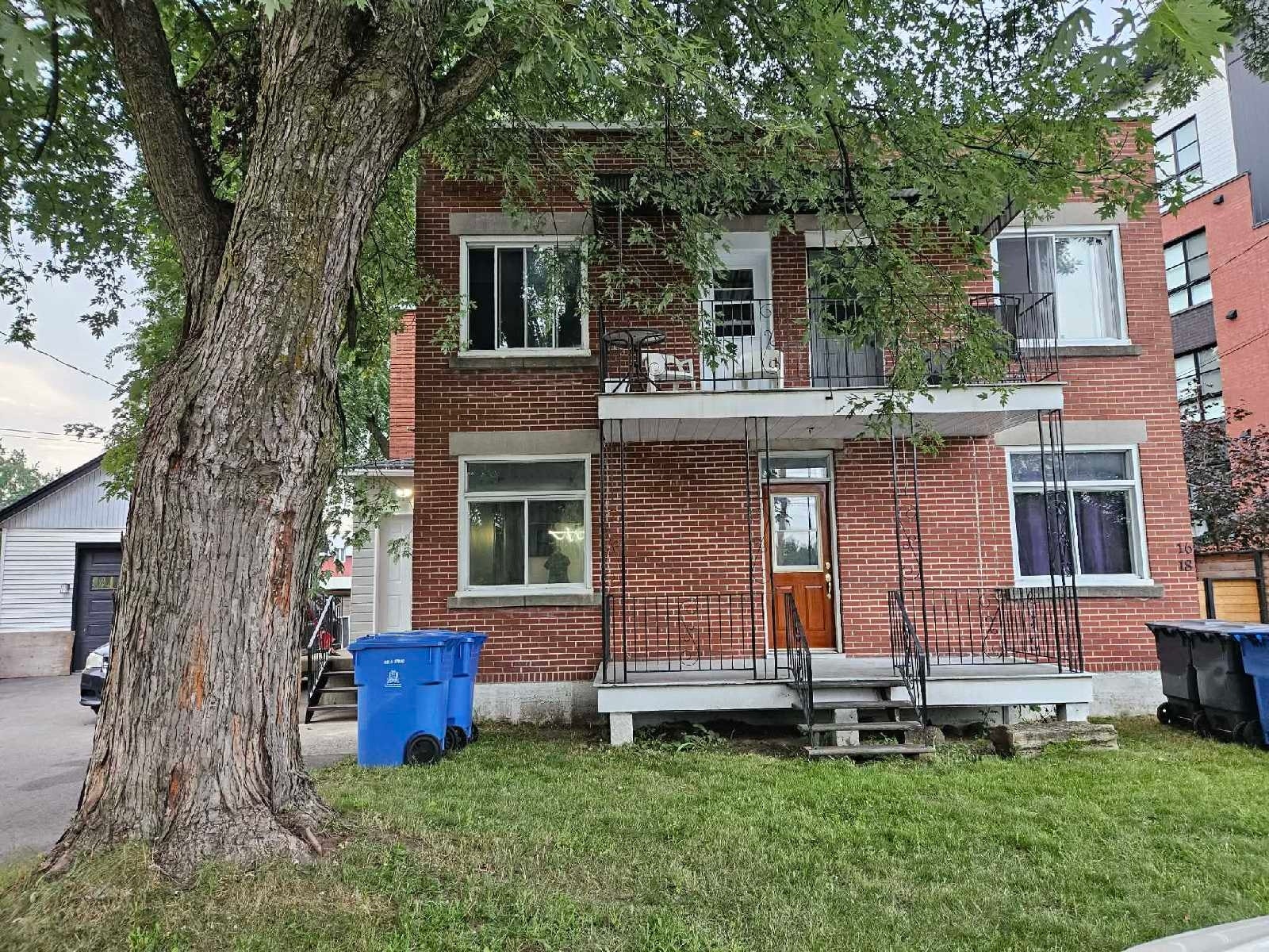 logement à louer à l'Assomption devant la rivière. — photo 1
