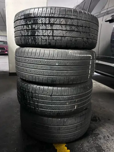 Selling a used set of 4 Dunlop Sport 5000 tires. Size is 225 50R18 Lots of tread left