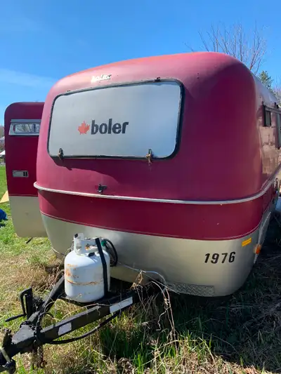 Original Boler Trailer. SOLID FRAME. Ready to tow. Lights work good. Appliances should be checked as...
