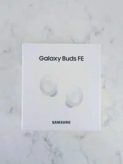 Samsung Galaxy Buds FE, View more