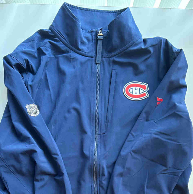 MANTEAU OFFICIEL DES CANADIENS dans Articles multiples  à Ville de Montréal