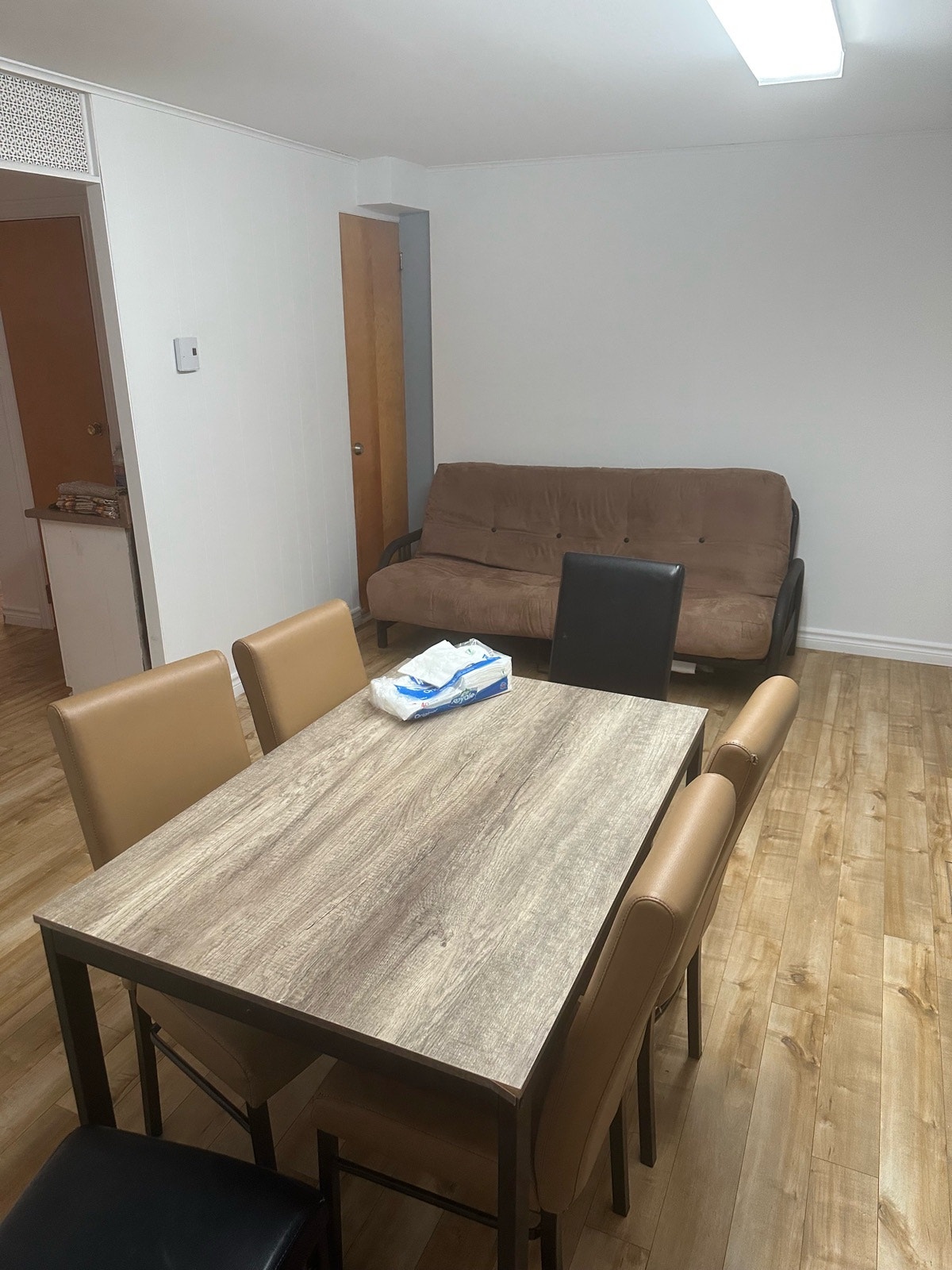 Grand beau spacieux rénover 4/12  à louer trois rivières — photo 2