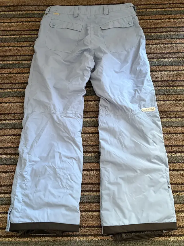 SKI PANTS- Powder Blue in Ski in Calgary - Image 3