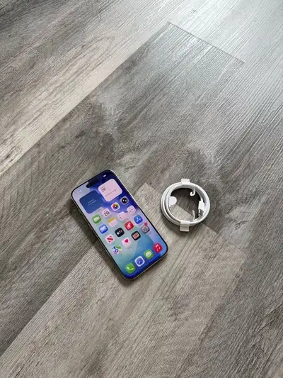 Gold iPhone Air 256GB - Apple Receipt - 100% Battery health, View more