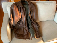 Men’s 3/4 Length Brown Leather Coat Size Large