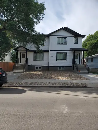 2 bedroom, lower unit in new build