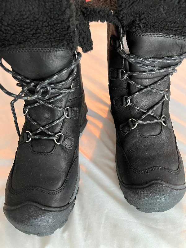 Keen Women's winter boots-size 11 New in Women's - Shoes in Mississauga / Peel Region