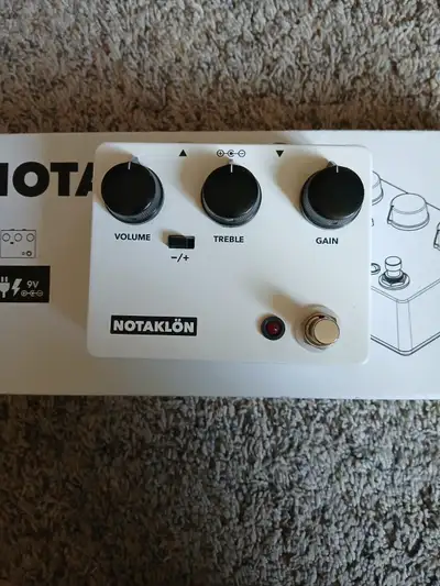 Great sounding pedal, comes with original box, build instruction manual, etc. Would consider trades...