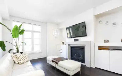 Townhome for Lease in Mississauga