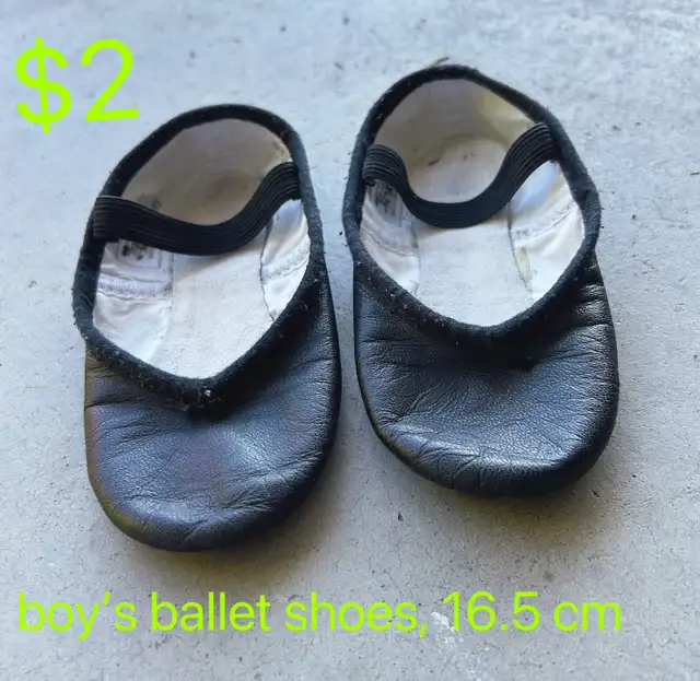 Variety of toddler shoes for sale in Other in Richmond - Image 10