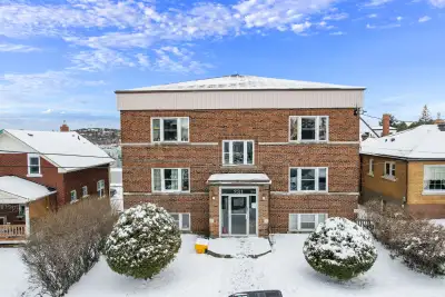 A beautiful, newly renovated oversized one-bedroom, one-bathroom apartment is now available for rent...