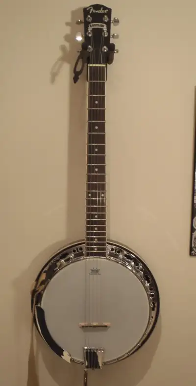Fender Banjitar and hard case - 6 string banjo, View more