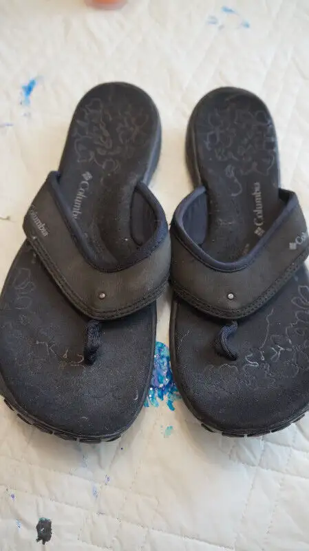 COLUMBIA SHOES in Women's - Shoes in Norfolk County - Image 6