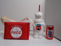 Coca Cola items / polar bear / lunch bag / poster