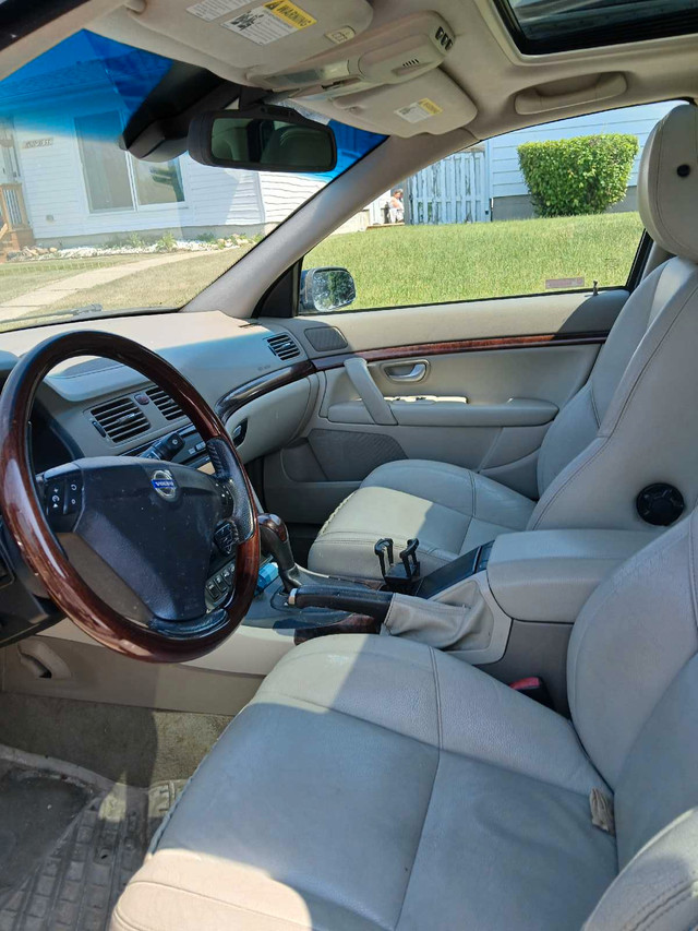 volvo s80 in Cars & Trucks in Edmonton - Image 3