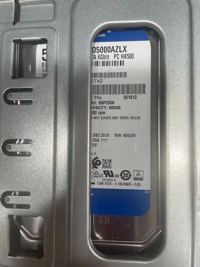 Lenovo ThinkCentre M920s Intel Core i5 500GB HD 8GB Memory DVD in Desktop Computers in Calgary - Image 9