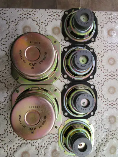 Speakers 40 Watt JVC Stereo Set 6 Each, View more