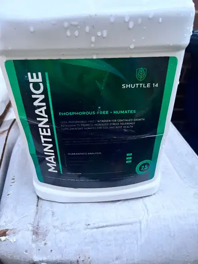 Shuttle 14 liquid lawn fertilizer , View more