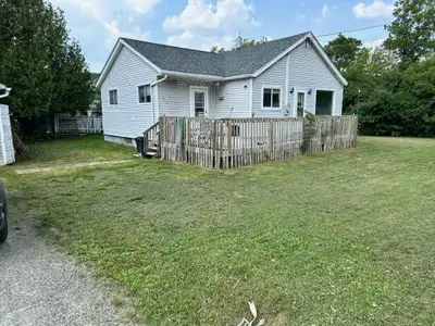 3 Bedroom house for rent in Atikokan - Available Sept. 1st