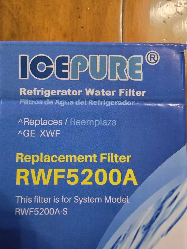 IcePure refrigerator water filter65702478350210122