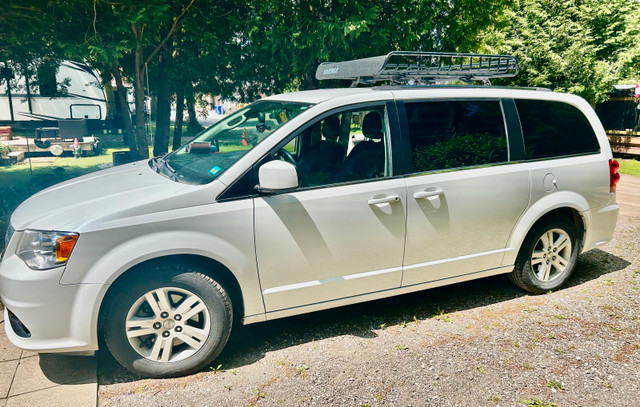2020 Dodge Caravan - Immaculate condition in Cars & Trucks in London