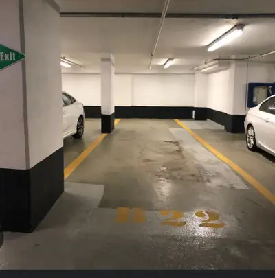 parking spot available at cheap rates
