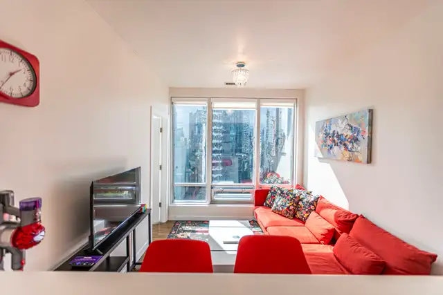 Hotel Alternative | Furnished 2BR with A/C | Daily, Weekly .. in British Columbia in Canada - Image 5