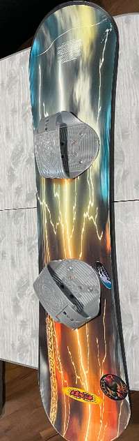 51" x 11"(130cm) Freeride 130SS Snowboard with Soft-Side Binding