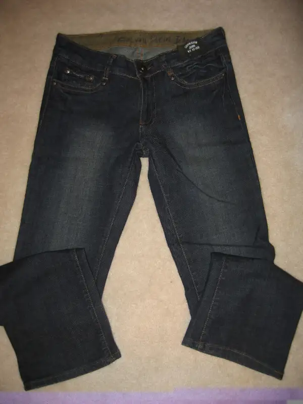 Women's Calvin Klein Jeans in Women's - Bottoms in City of Toronto - Image 10