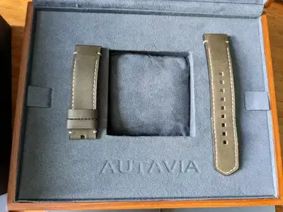 TAG HEUER Autavia watch box and green leather strap 21mm, View more