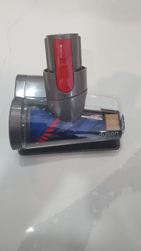 DYSON V15 VACCUM CLEANER ACCESSORIES 