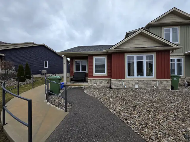 71 Pear Tree Ave