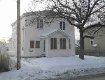 Beautiful 3 bedroom house for rent July 1st! — photo 1