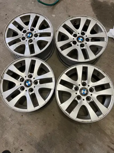 Size: 7Jx16 (7 inches wide, 16 inches diameter) Offset (ET): 34 Bolt pattern: 5x120 Style: BMW Styli...