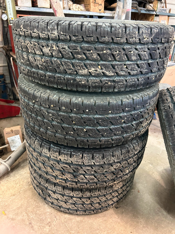 Dura Grappler and Fuel Wheels. Set of 6 tires (for Dually) in Tires & Rims in Winnipeg - Image 4