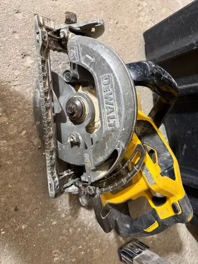 Dewalt Circular Wormdrive saw, View more