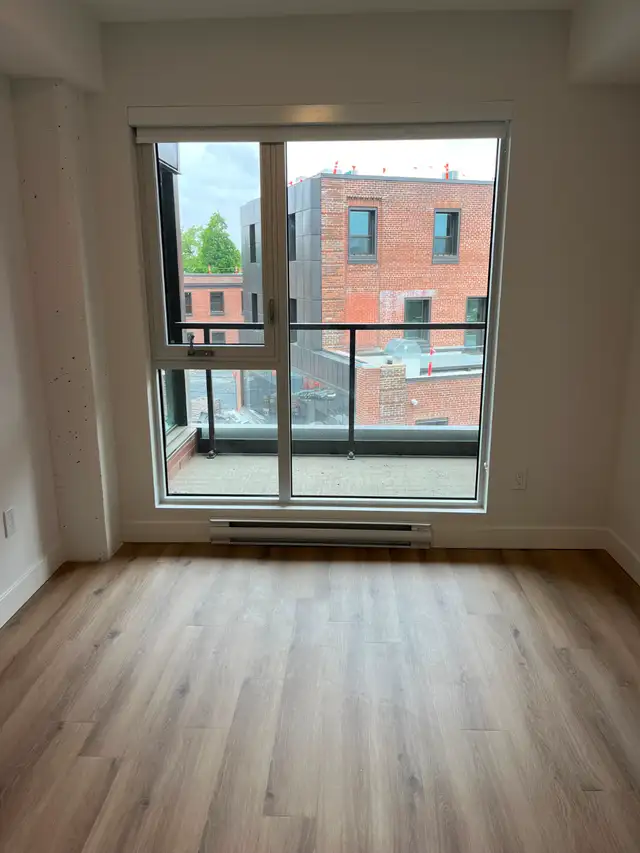 4 1/2 Mercier-Hochelaga Maisonneuve in Long Term Rentals in City of Montréal - Image 5