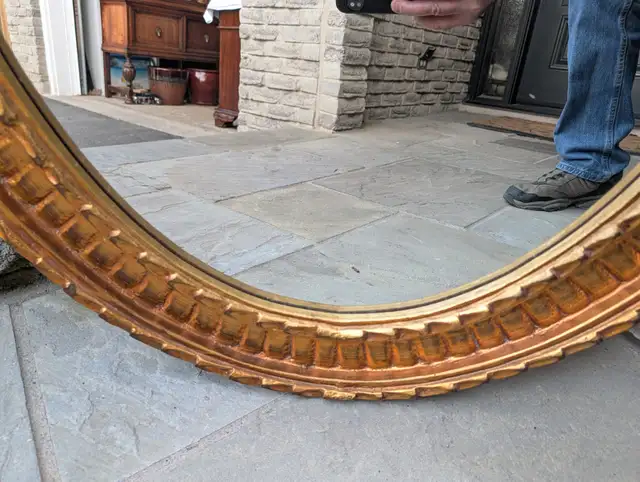 Hallway Vanity Accent Wall Mirror Large in Home Décor & Accents in Oakville / Halton Region - Image 5