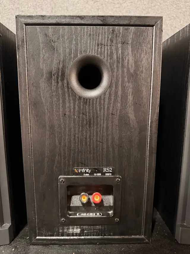 Infinity RS2 Bookshelf Speakers x 3 in Speakers in Markham / York Region - Image 6
