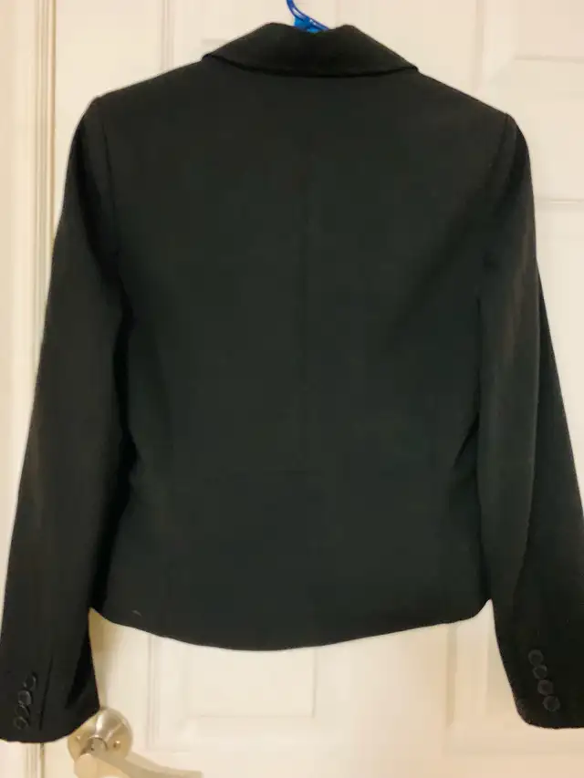 Vintage Women’s Blazers $5 EACH  in Multi-item in Sudbury - Image 8