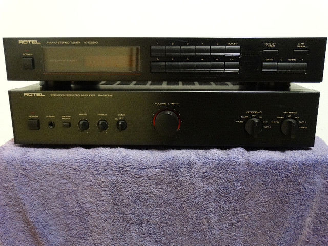 Rotel RA-360BX and RT-535AX tuner pair in Stereo Systems & Home Theatre in Kingston