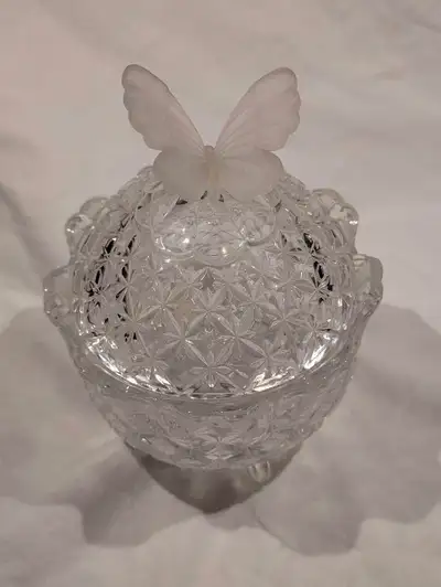 Several Chrystal Pieces, View more